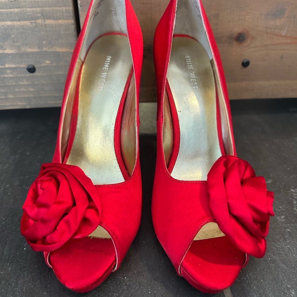 Nine West Vibrant Red Peep Toe Heels with Rose Detail